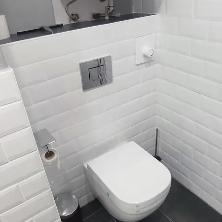 Bedroom With Free Parking ホームステイ