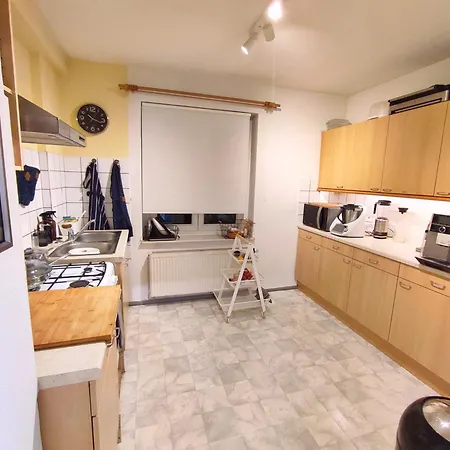 ホームステイ Bedroom With Free Parking Borsdorf