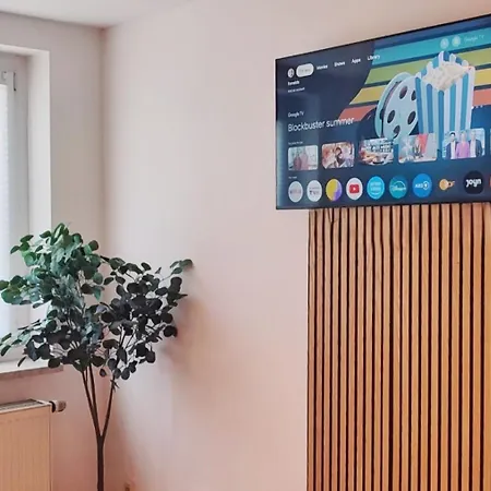 Bedroom With Free Parking Проживание в семье *