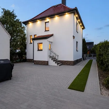 Bedroom With Free Parking Проживание в семье Borsdorf
